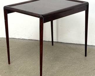 Lot 732 T.J. Robsjohn Gibbings for Widdicomb Sculptural Side Table, Delicate Tapered Legs, part of a Nesting