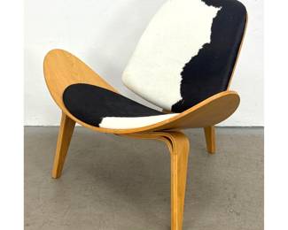 Lot 735 Contemporary Hans Wegner Style Lounge Chair. Shell Chair.