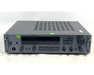 Lot 1288 Carver Receiver 900 Magnetic Field Power Amplifier with Asymmetrical Charge Coupled FM Detector
