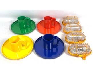 Lot 1175 Plastics lot. Set of 4 Heller plastic Mugs and Trays with 4 Industrial Bulkhead Light Fixtures.