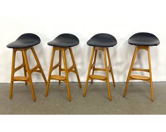Lot 1152 Set 4 Contemporary Bar Stools After an Eric Buch Design.