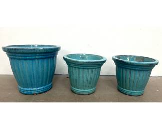 Lot 1260 Set of 3 Nesting Turquoise Glazed Ribbed Ceramic Planters with Fluted Bodies and Drainage Holes