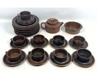 Lot 1184 34pc Arabia Lot of Finnish Midcentury Stoneware Tableware. Ruska Pattern. Unmarked.