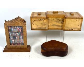 Lot 1171 3pcs Artisan Wood Objects Including Spalted Maple Triptych Chest and Burl Wood Frame. Recycled wood,