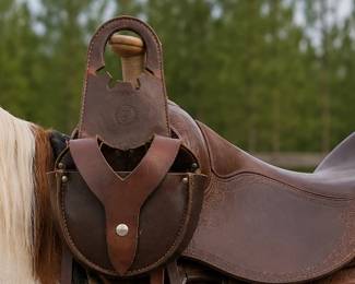 Western leather horn saddle bag
