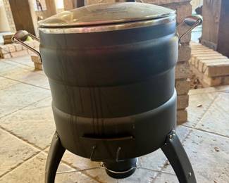 Turkey fryer