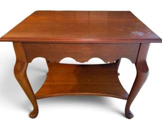 Traditional Style Wood End Table