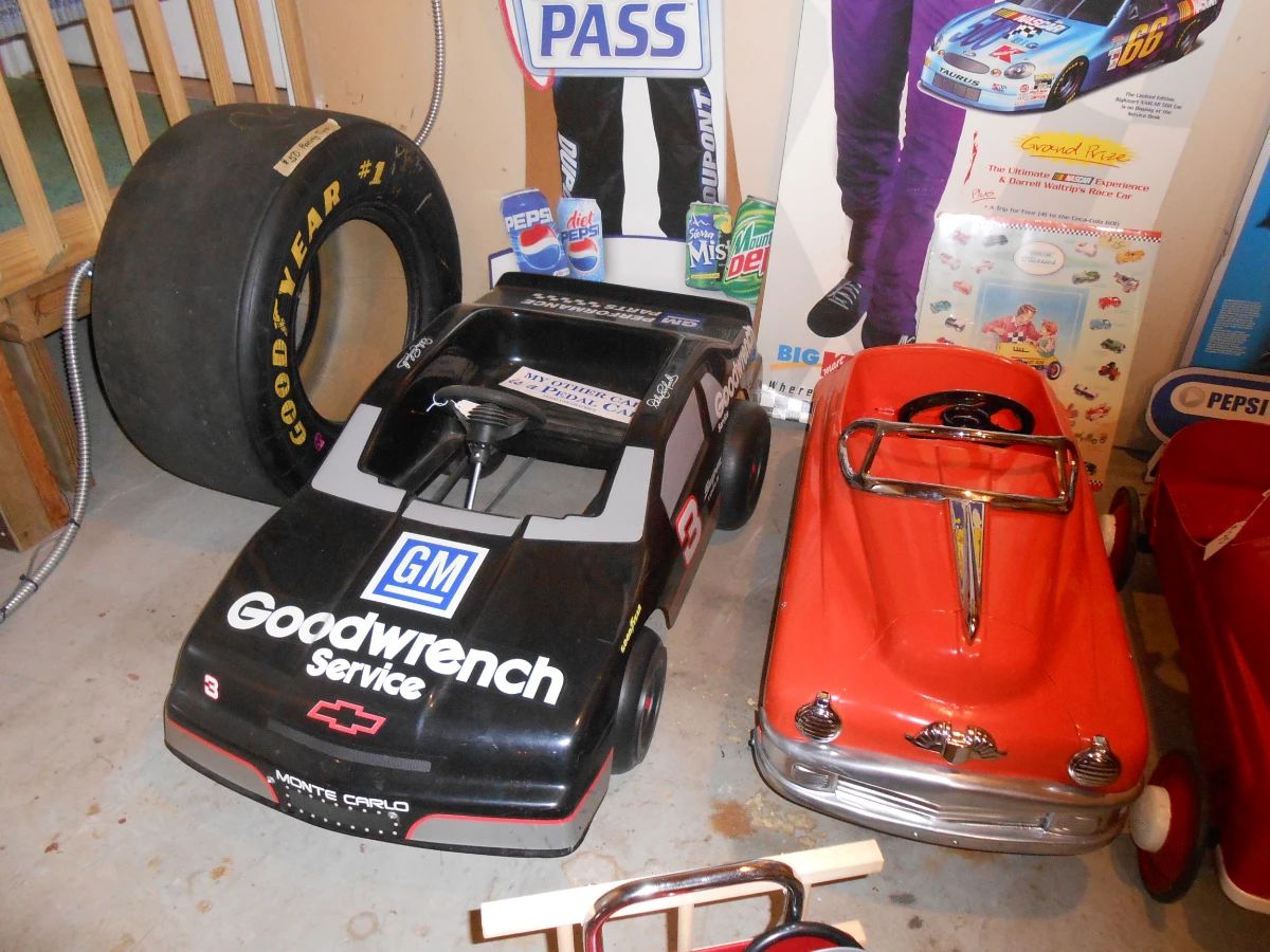 Pedal Cars: Monte Carlo Goodwrench and racing tire