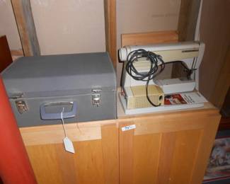 Viking 6000 Sewing Machine