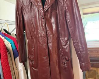 Women’s vintage long leather coat