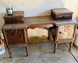 Antique vanity