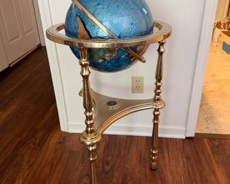 Globe