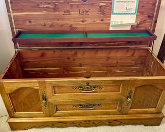 Vintage Lane Cedar Chest