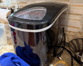 Ice Maker