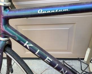 F40 - $600. Klein Quantum Road Bike 55cm. Chameleon Paint. Fair condition - going to need a little bit of work but overall good condition. 