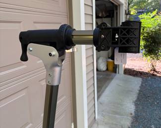 F40 - $65. Home Mechanic Bike Repair Stand. Excellent condition. 