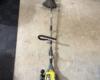 F57 - $180. Ryobi 4 Cycle S430 Expand-It 3 Pc Set. Hedge trimmer, edger, string trimmer. 