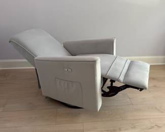 F26 - $200. Evolour Harlow Power Recliner. Measures 30" wide x 36" deep x 37.5" at the tallest point. Has USB port on the side with power buttons. Nice microfiber fabric - clean and in excellent condition. 
