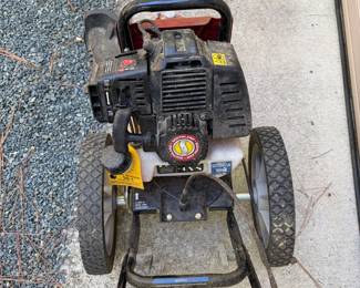 F43 - $70. Southland Wheeled String Trimmer / Mower. Did not start for us. 