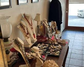 Jewelry Table