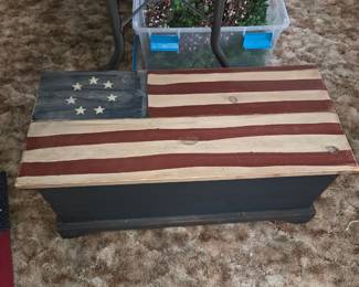 Trunk, American flag