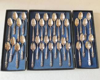 US Presidents up To 34th Commemerative Spoon Collection