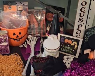 SO many holiday goodies!!