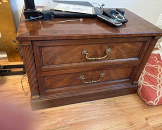 (2) mcm Drexel nightstands 