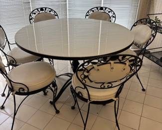 Vintage Woodard rare milk glass top round table and 6 chairs never outside!