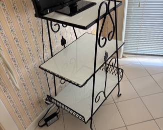 Woodard wrought iron 3 tier stand 