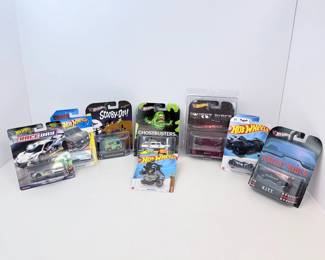 Lot 086 S Lot 86 Hot Wheels Collectible DieCast Toy Cars and TV Show Vehicles Set