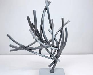 Lot 044 Lot 44 Stella Eve Abstract Sculpture Table Decor