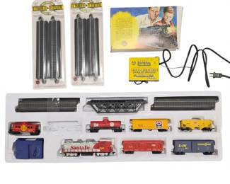 Lot 059 Lot 59 Bachmann EZ Track III HO Scale Model Train Set with Accessories and Transformers