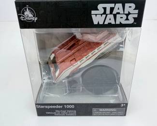S Lot #132 - Star Wars Die Cast Vehicle Star Tours Starspeeder 1000 4” x 1.5”