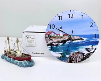 Lot 014 Lot 14 Anchor Bay Nantucket Lightship Replica AB115 with COA Portland Head Light Wall Cl