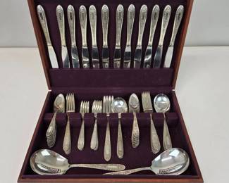 Lot 045 Lot 45 1936 Mildred Silverplate Flatware Set by Monarch Plate