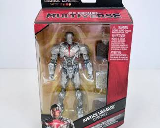 Lot #142 - Mattel DC Comics Multiverse Justice League Movie Cyborg Action Figure FHM04