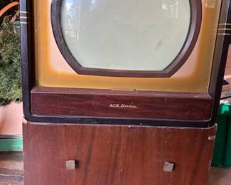 1950's vintage floor model RCA Victor televission