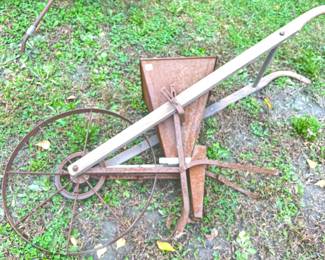 Antique seeder