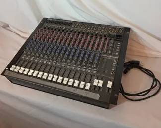 Vintage Mackie Designs CR1604 16Channel Mic Line Mixer BBR2JS