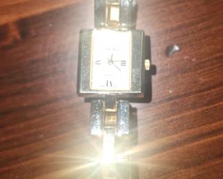 Assorted Women's jewelry