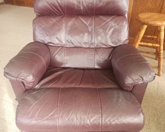 Qty 2 Burgundy leather recliner