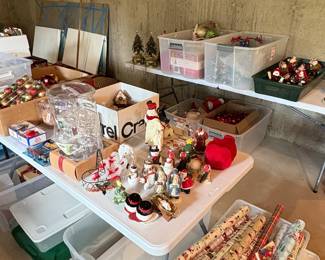 Estate Lot of Seasonal Holiday Decor third image