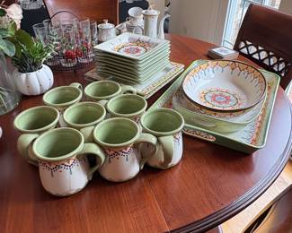 Vida by Eva Mendes for Espaa Catalina Dinnerware Set