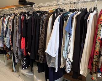 Estate Closet Collection of Assorted Womens Apparel second image