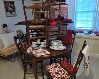 Oak Table with Leaf and Six Chairs
