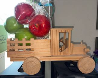 Wooden Craft Truck