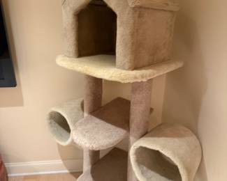 Best Cathouse this side of Texas!