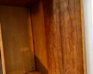 #156 Wood Toy Chest w/lift-up lid - 34x18x28 - You move down $40.00