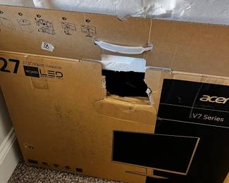 #149 Acer 27" v7 Series Monitor $40.00 #150 Acer 27" v7 Series Monitor $40.00